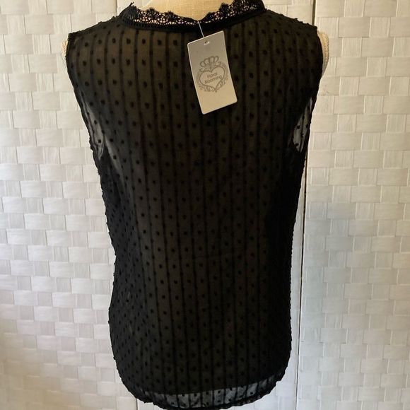 Floral Blooming Top Small NWT - Picture 5 of 5